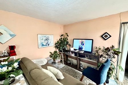Casa à venda com 210m², 6 quartos e 1 vaga Casa à venda com 210m², 6 quartos e 1 vagaSala 2