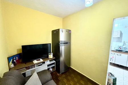 Casa à venda com 210m², 6 quartos e 1 vaga Casa à venda com 210m², 6 quartos e 1 vagaSala