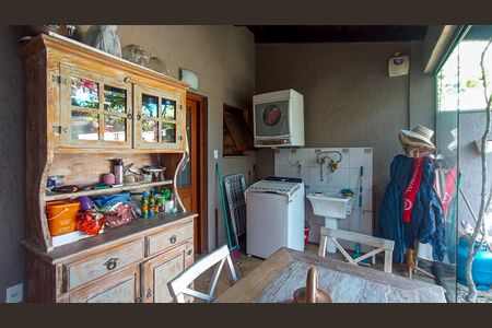 Área de Serviço de casa à venda com 3 quartos, 172m² em Aberta dos Morros, Porto Alegre