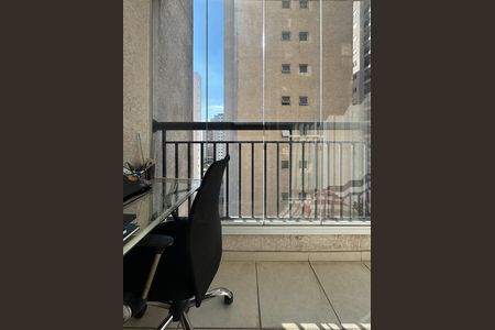 Apartamento à venda com 56m², 2 quartos e 1 vaga Apartamento à venda com 56m², 2 quartos e 1 vagaSacada