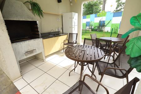 Apartamento para alugar com 41m², 2 quartos e 1 vagaÁrea comum - Churrasqueira