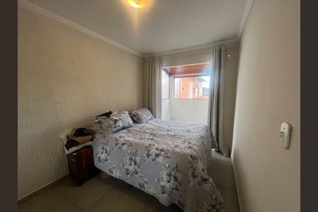 Casa de condomínio à venda com 127m², 3 quartos e 2 vagas Casa de condomínio à venda com 127m², 3 quartos e 2 vagasQuarto
