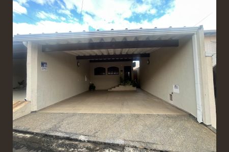 Casa de condomínio à venda com 127m², 3 quartos e 2 vagas Casa de condomínio à venda com 127m², 3 quartos e 2 vagasGaragem