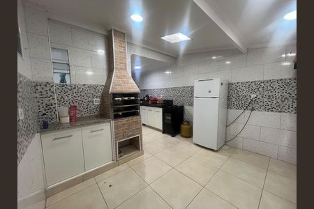 Casa de condomínio à venda com 127m², 3 quartos e 2 vagas Casa de condomínio à venda com 127m², 3 quartos e 2 vagasCozinha
