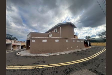 Casa de condomínio à venda com 127m², 3 quartos e 2 vagas Casa de condomínio à venda com 127m², 3 quartos e 2 vagasFachada