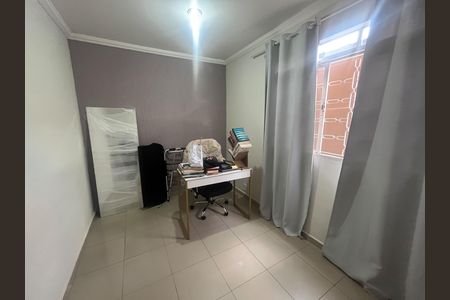 Casa de condomínio à venda com 127m², 3 quartos e 2 vagas Casa de condomínio à venda com 127m², 3 quartos e 2 vagasQuarto