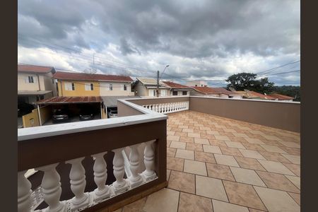 Casa de condomínio à venda com 127m², 3 quartos e 2 vagas Casa de condomínio à venda com 127m², 3 quartos e 2 vagasVaranda