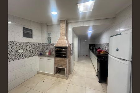 Casa de condomínio à venda com 127m², 3 quartos e 2 vagas Casa de condomínio à venda com 127m², 3 quartos e 2 vagasCozinha