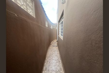Casa de condomínio à venda com 127m², 3 quartos e 2 vagas Casa de condomínio à venda com 127m², 3 quartos e 2 vagasCorredor