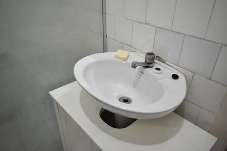 Apartamento para alugar com 52m², 1 quarto e sem vagaBanheiro