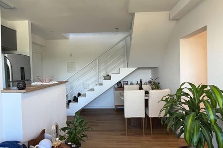Apartamento para alugar com 122m², 3 quartos e 2 vagas Apartamento para alugar com 122m², 3 quartos e 2 vagasSala