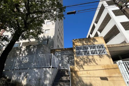 Apartamento para alugar com 122m², 3 quartos e 2 vagas Apartamento para alugar com 122m², 3 quartos e 2 vagasFachada