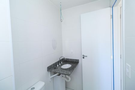 Apartamento para alugar com 60m², 2 quartos e 1 vaga Apartamento para alugar com 60m², 2 quartos e 1 vagaBanheiro da Suíte 2