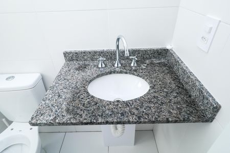 Apartamento para alugar com 60m², 2 quartos e 1 vaga Apartamento para alugar com 60m², 2 quartos e 1 vagaBanheiro da Suíte 2