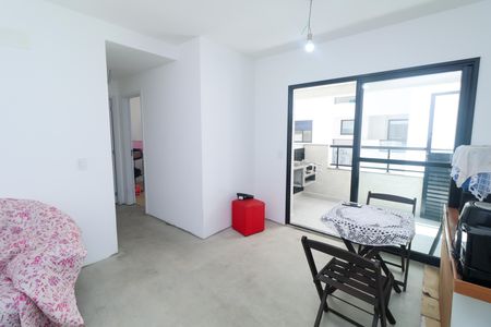 Sala de apartamento à venda com 2 quartos, 60m² em Baeta Neves, São Bernardo do Campo