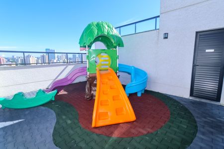 Apartamento para alugar com 60m², 2 quartos e 1 vaga Apartamento para alugar com 60m², 2 quartos e 1 vagaPlayground
