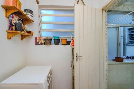 Apartamento à venda com 104m², 3 quartos e 1 vaga Apartamento à venda com 104m², 3 quartos e 1 vagaDepósito
