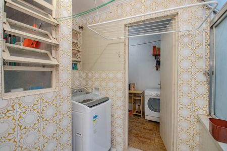 Apartamento à venda com 104m², 3 quartos e 1 vaga Apartamento à venda com 104m², 3 quartos e 1 vagaÁrea de Serviço