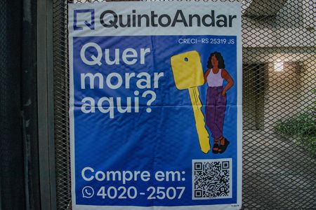 Apartamento à venda com 104m², 3 quartos e 1 vaga Apartamento à venda com 104m², 3 quartos e 1 vagaPlaca