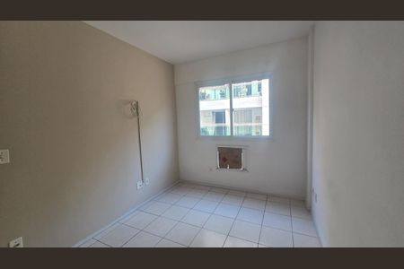 Apartamento à venda com 50m², 2 quartos e sem vaga Apartamento à venda com 50m², 2 quartos e sem vagaQuarto