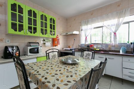 Cozinha de casa para alugar com 3 quartos, 300m² em Vila Morgadouro, São Paulo