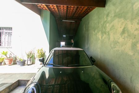 Garagem de casa para alugar com 3 quartos, 300m² em Vila Morgadouro, São Paulo