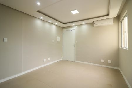 Apartamento à venda com 42m², 2 quartos e 1 vaga Apartamento à venda com 42m², 2 quartos e 1 vagaSala