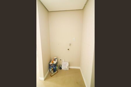 Apartamento à venda com 42m², 2 quartos e 1 vaga Apartamento à venda com 42m², 2 quartos e 1 vagaCozinha e Área de Serviço