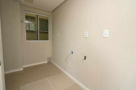 Apartamento à venda com 42m², 2 quartos e 1 vaga Apartamento à venda com 42m², 2 quartos e 1 vagaCozinha e Área de Serviço