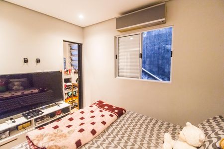 Casa à venda com 150m², 2 quartos e 3 vagas Casa à venda com 150m², 2 quartos e 3 vagasQuarto 2
