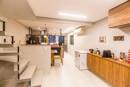 Sala de casa à venda com 2 quartos, 150m² em Parque Viana, Barueri