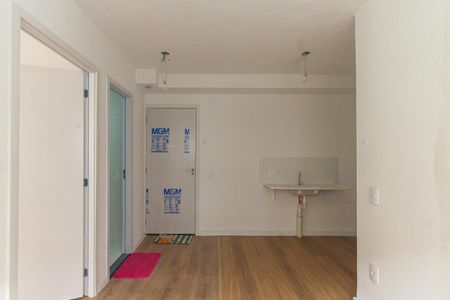 Apartamento para alugar com 33m², 2 quartos e sem vaga Apartamento para alugar com 33m², 2 quartos e sem vagaSala/Cozinha e Área de serviço