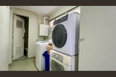 Apartamento à venda com 170m², 3 quartos e 2 vagasÁrea de Serviço
