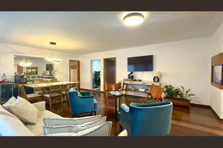 Apartamento à venda com 170m², 3 quartos e 2 vagasSala