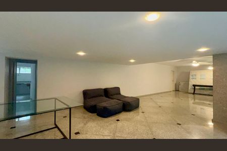 Apartamento à venda com 170m², 3 quartos e 2 vagasSalão de Festas