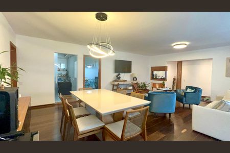 Apartamento à venda com 170m², 3 quartos e 2 vagasSala de Jantar