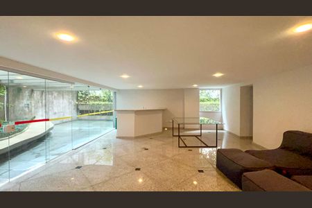 Apartamento à venda com 170m², 3 quartos e 2 vagasSalão de Festas