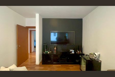 Apartamento à venda com 170m², 3 quartos e 2 vagasTo 1