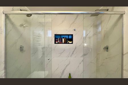 Apartamento à venda com 170m², 3 quartos e 2 vagasBanheiro da Suíte 2