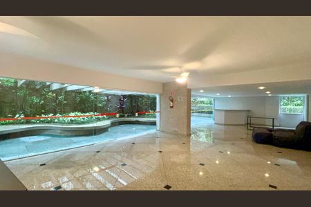 Apartamento à venda com 170m², 3 quartos e 2 vagasSalão de Festas
