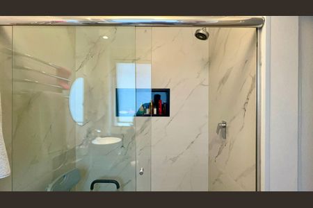 Apartamento à venda com 170m², 3 quartos e 2 vagasBanheiro da Suíte 1