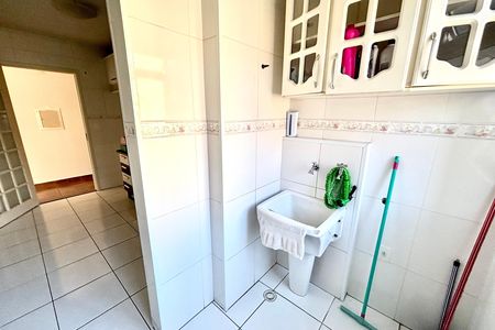 Apartamento à venda com 65m², 3 quartos e 1 vaga Apartamento à venda com 65m², 3 quartos e 1 vagaÁrea de serviço