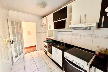 Apartamento à venda com 65m², 3 quartos e 1 vaga Apartamento à venda com 65m², 3 quartos e 1 vagaCozinha - Armários