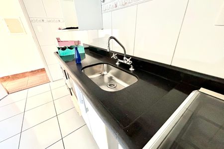 Apartamento à venda com 65m², 3 quartos e 1 vaga Apartamento à venda com 65m², 3 quartos e 1 vagaCozinha - Armários