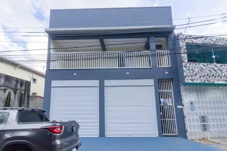 Apartamento à venda com 120m², 2 quartos e sem vaga Apartamento à venda com 120m², 2 quartos e sem vagaFachada