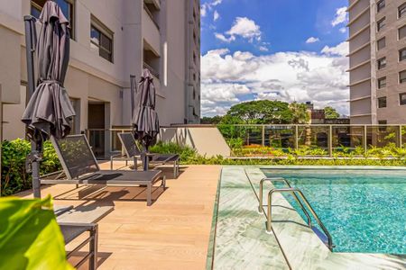 Apartamento à venda com 32m², 1 quarto e sem vaga Apartamento à venda com 32m², 1 quarto e sem vagaPiscina