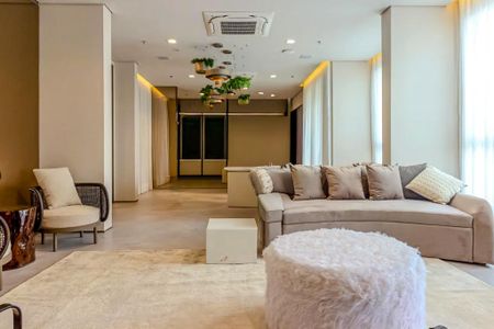 Apartamento à venda com 32m², 1 quarto e sem vaga Apartamento à venda com 32m², 1 quarto e sem vagaHall de entrada