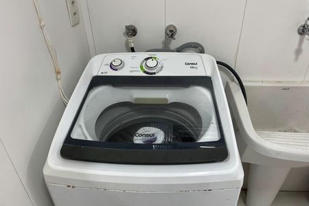 Área de Serviço de apartamento para alugar com 3 quartos, 140m² em José Menino, Santos