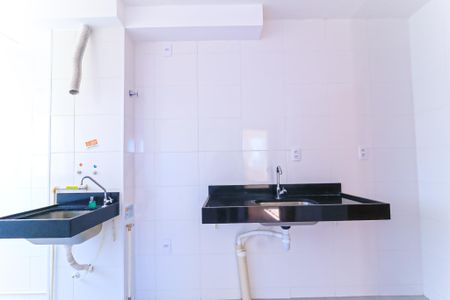 Apartamento para alugar com 36m², 2 quartos e sem vaga Apartamento para alugar com 36m², 2 quartos e sem vagaCozinha e Área de Serviço