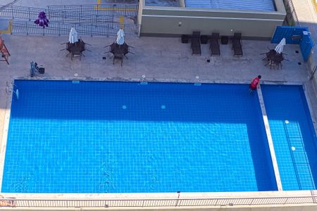 Apartamento para alugar com 36m², 2 quartos e sem vaga Apartamento para alugar com 36m², 2 quartos e sem vagaÁrea comum - Piscina